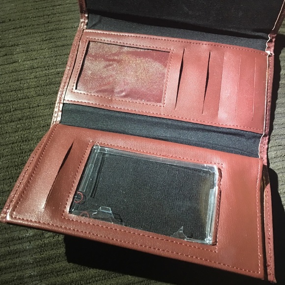 Wallet - Picture 2 of 3
